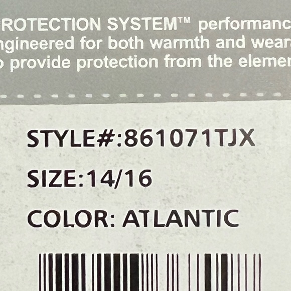 NWT. Snowpant - Picture 6 of 6